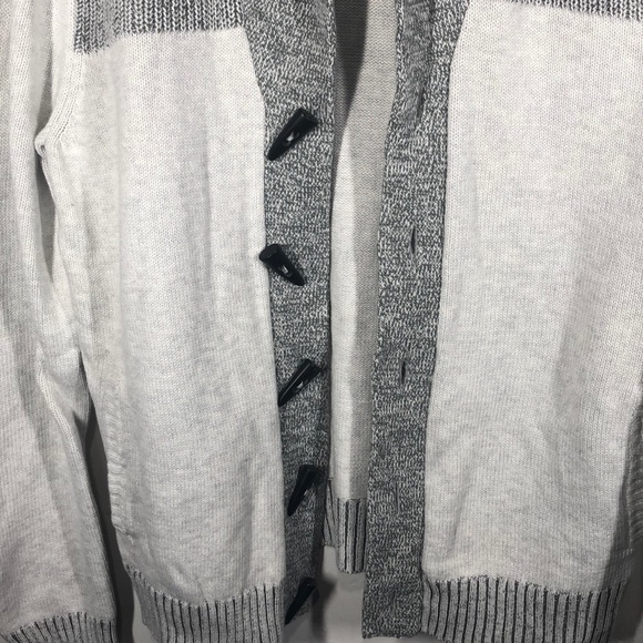 Express cardigan with toggle buttons size large - Picture 3 of 12